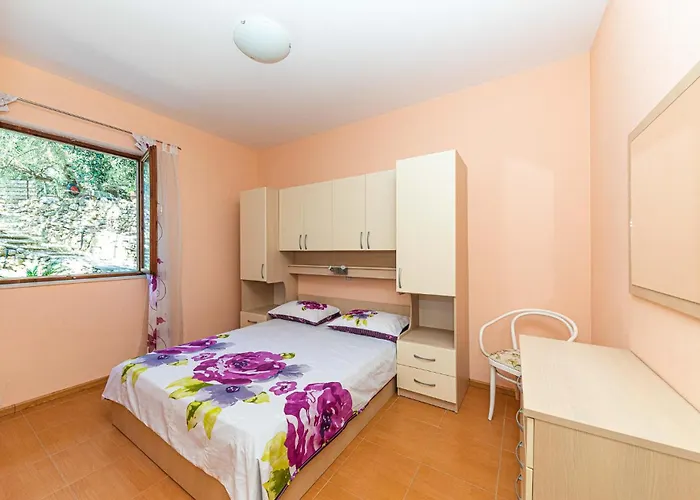 Cozy In With Wifi Apartment