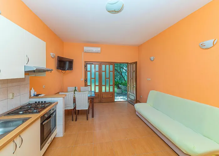 Cozy In With Wifi Apartment