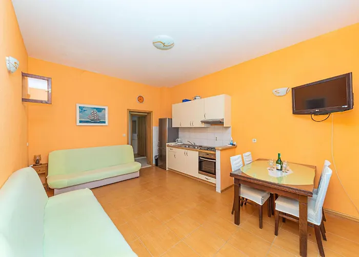 Cozy In With Wifi Makarska